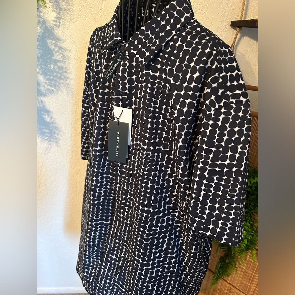 Men’s Button Down - image 2
